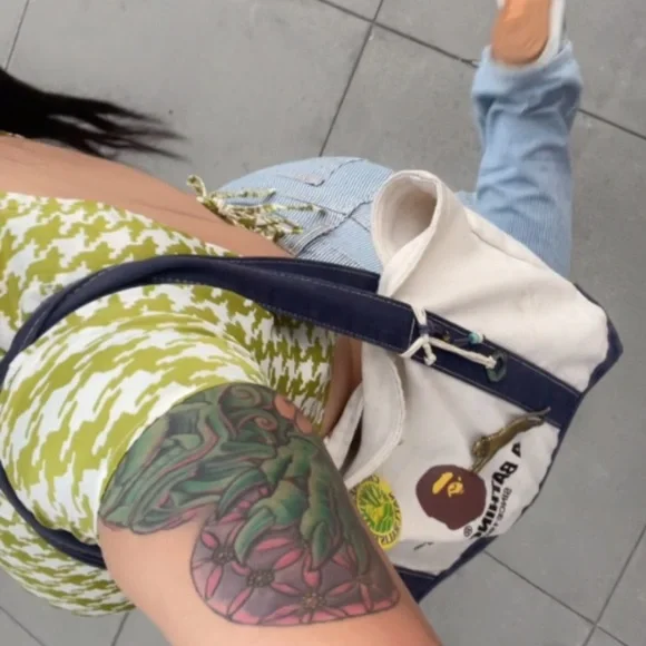 Urban Outfitters Abstract Houndstooth Bow Tie Satin Backless Top🍏 - Picture 3 of 11